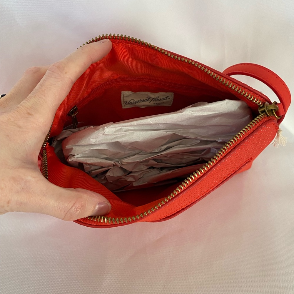 Universal Thread Orange Purse Nwt - image 5